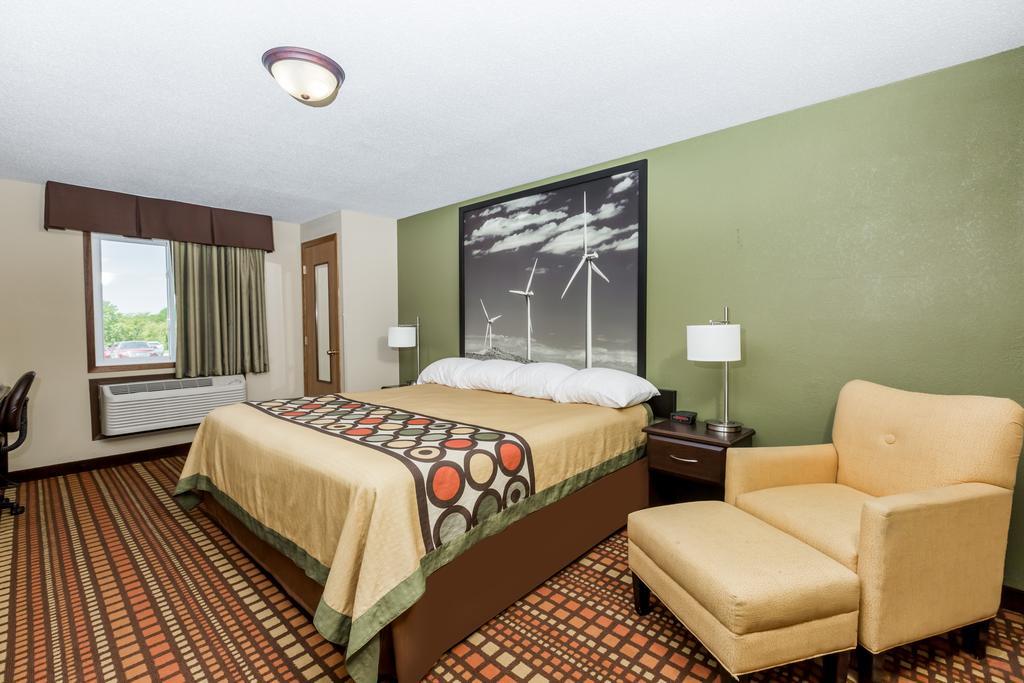 Hotel Super 8 By Wyndham Adair Ia Habitación foto
